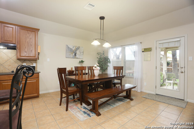 Image 11 of 27 For 8803 Shuteye Peak