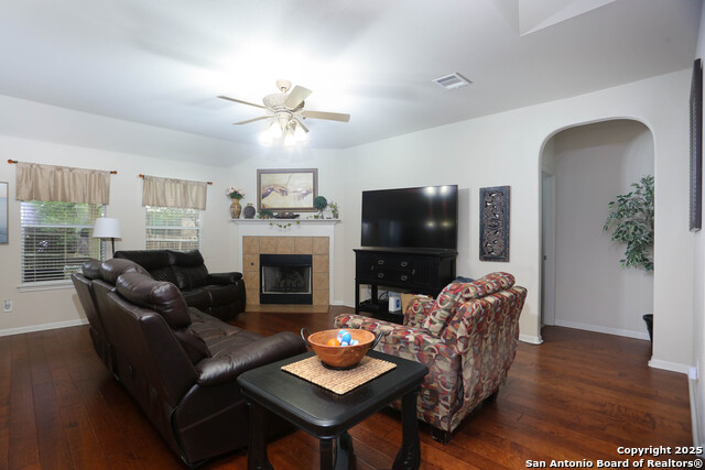 Image 6 of 27 For 8803 Shuteye Peak