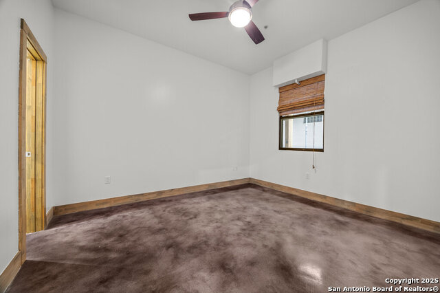 Image 17 of 29 For 1542 Alamo St N 107