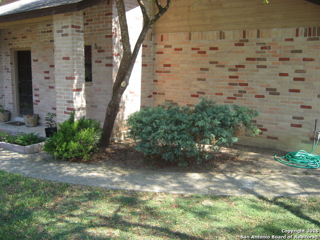 Image 2 of 10 For 6404 Brook Cove