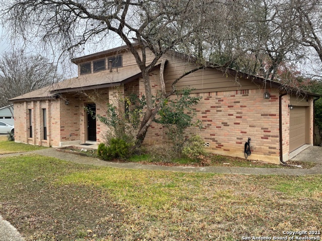 Image 3 of 10 For 6404 Brook Cove