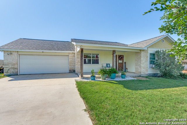 Details for 812 Riviere  , Falls City, TX 78113