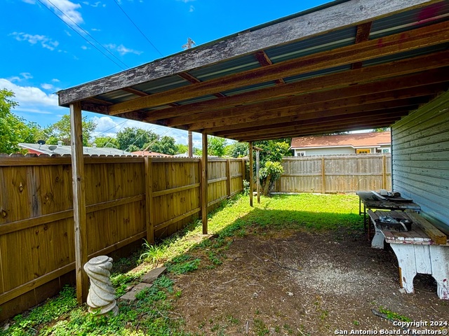 Image 15 of 22 For 806 Ceralvo  