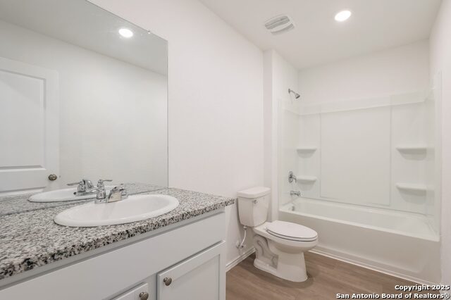 Image 9 of 13 For 4307 Fluvial Circle