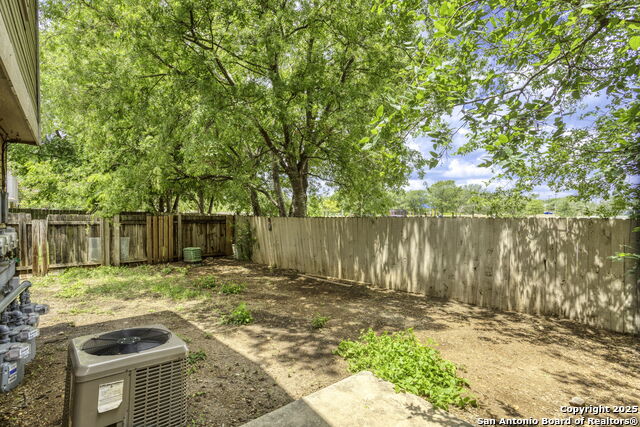 Image 18 of 19 For 5224 Meadow Field
