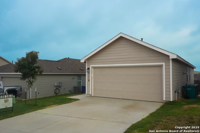 Details for 7119 Satellite Way, San Antonio, TX 78252