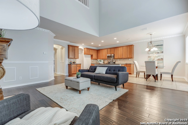Image 27 of 63 For 18306 Muir Glen Dr