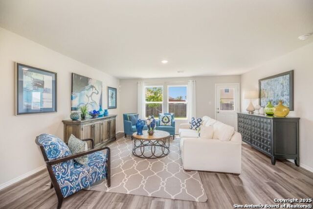 Image 10 of 22 For 212 Agave Circle
