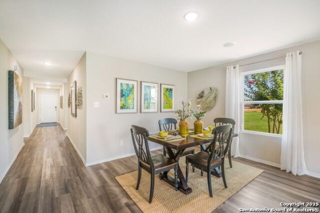 Image 6 of 22 For 212 Agave Circle