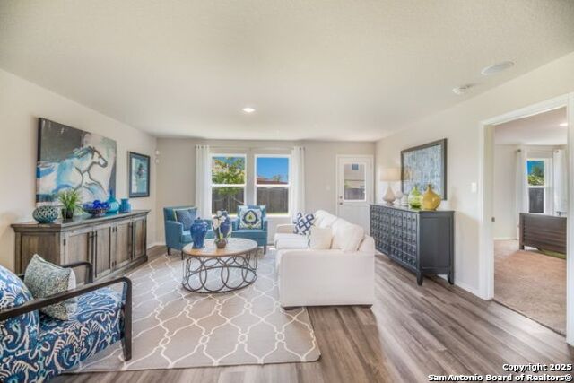 Image 9 of 22 For 212 Agave Circle