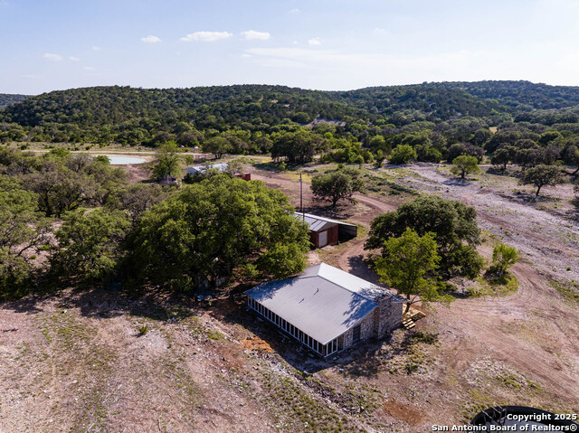 Listing photo id 26 for 14910 Bullhead Rd
