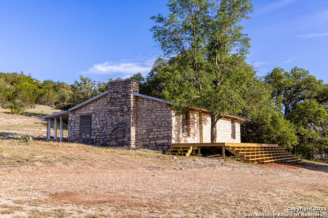 Listing photo id 32 for 14910 Bullhead Rd