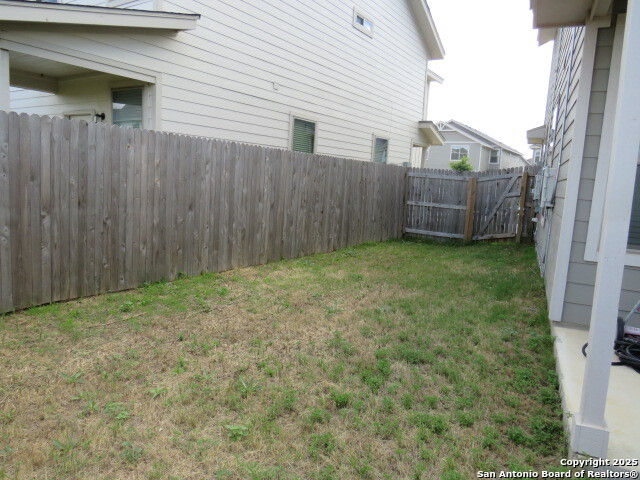Image 16 of 17 For 7522 Astro Field  101