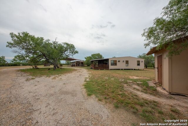 Listing photo id 11 for 4978 County Road 427