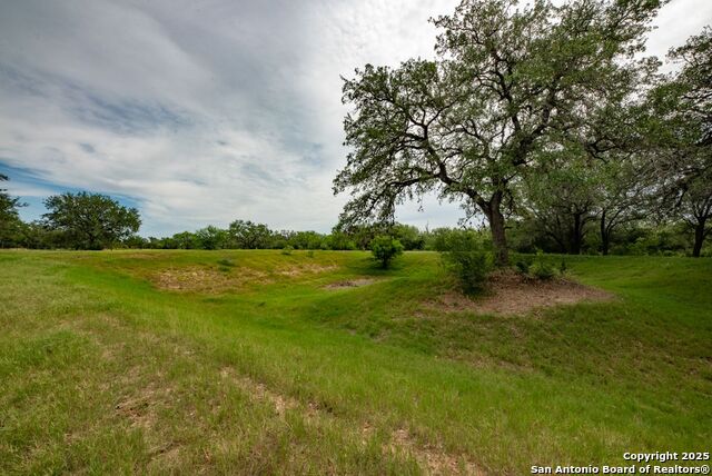 Listing photo id 41 for 4978 County Road 427