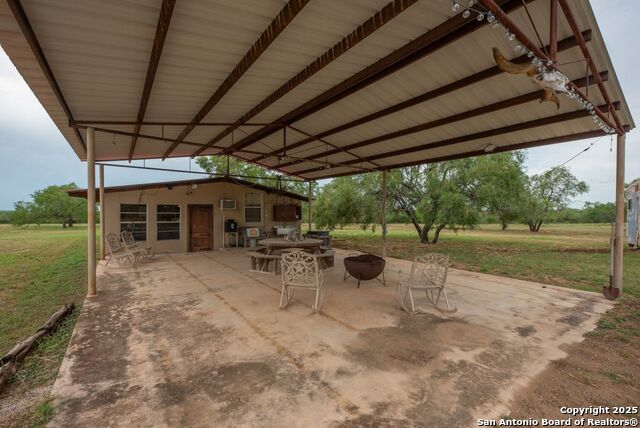 Listing photo id 4 for 4978 County Road 427