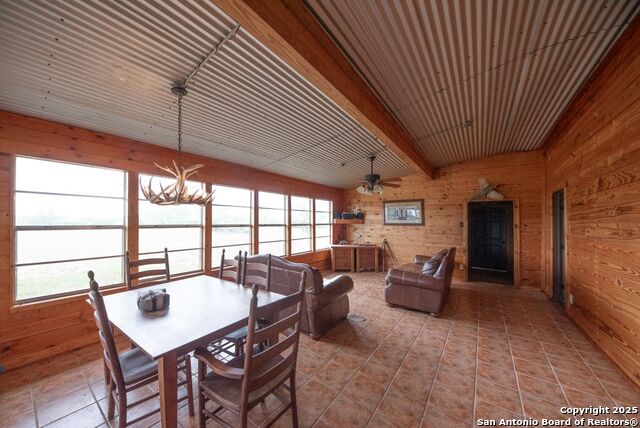 Listing photo id 5 for 4978 County Road 427