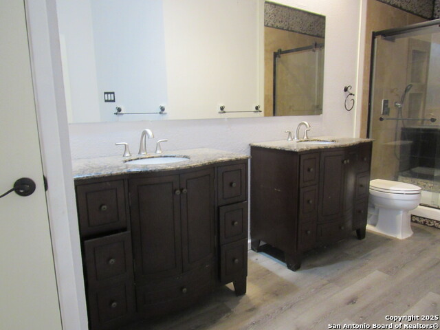 Image 42 of 55 For 7731 Clear Ridge Dr