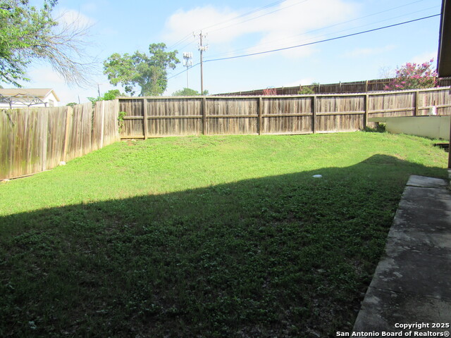 Image 47 of 55 For 7731 Clear Ridge Dr