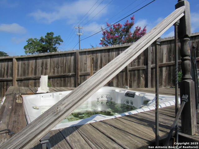 Image 50 of 55 For 7731 Clear Ridge Dr