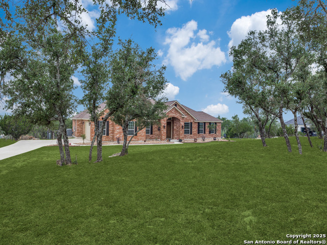 Image 4 of 40 For 332 Bosque Rdg
