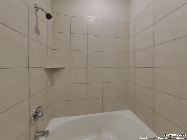 Image 15 of 26 For 13508 Paxton