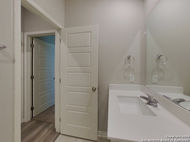 Image 16 of 26 For 13508 Paxton