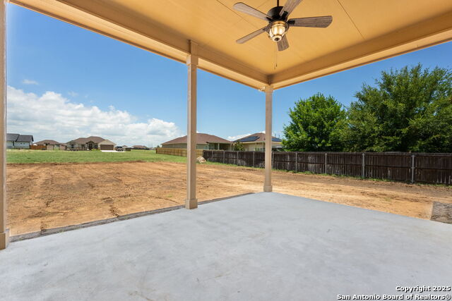 Image 23 of 27 For 1710 Crooked Creek Drive