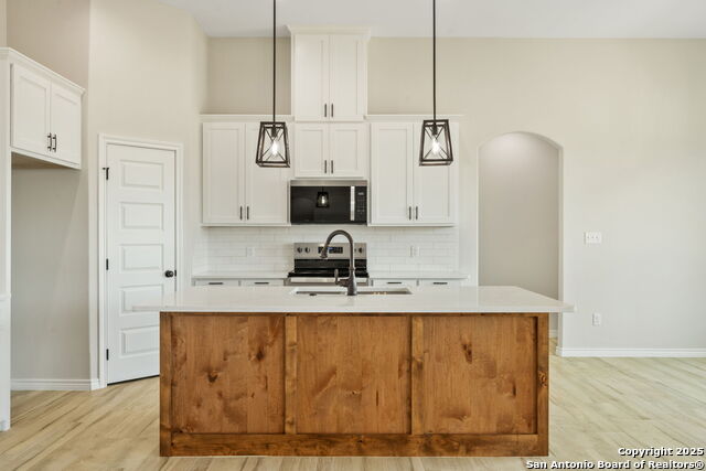 Image 8 of 27 For 1710 Crooked Creek Drive