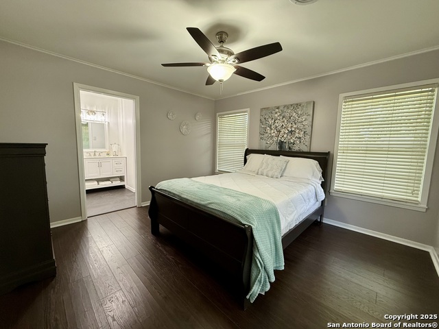 Listing photo id 13 for 803 Leland