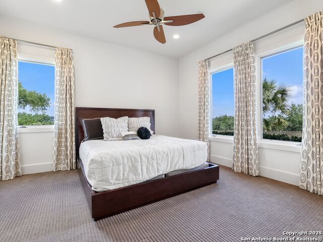 Listing photo id 29 for 11 Davenport Ln