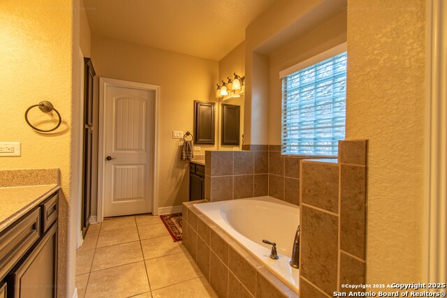 Image 12 of 24 For 8523 Kallison Arbor
