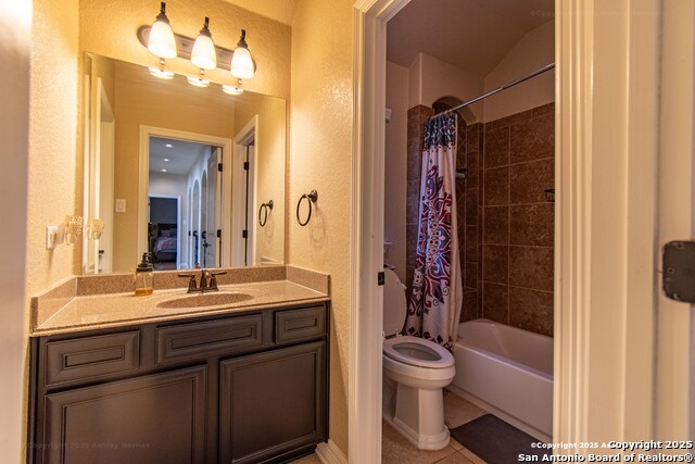 Image 19 of 24 For 8523 Kallison Arbor