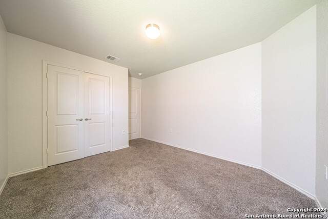 Listing photo id 11 for 7119 Magnolia Bluff