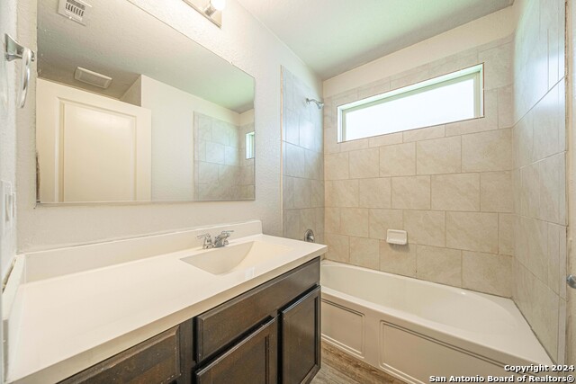Listing photo id 14 for 7119 Magnolia Bluff