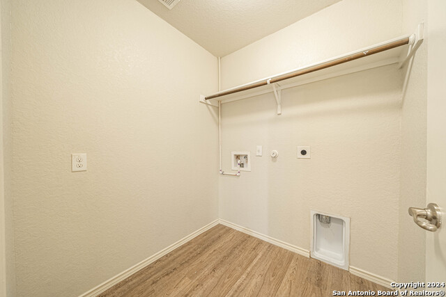 Listing photo id 16 for 7119 Magnolia Bluff