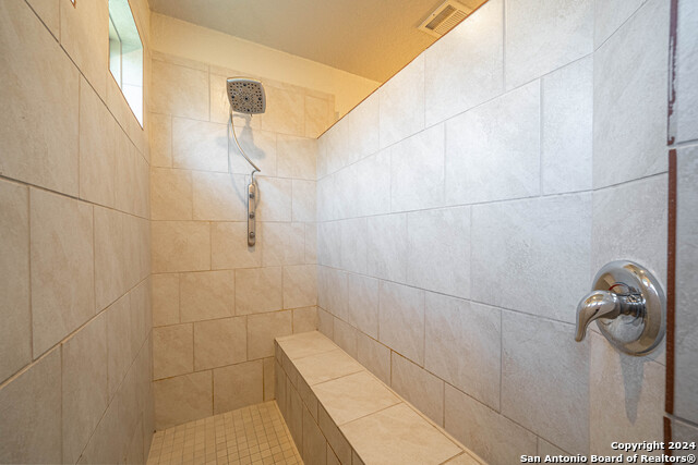 Listing photo id 23 for 7119 Magnolia Bluff