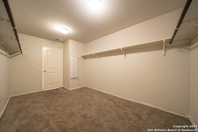 Listing photo id 25 for 7119 Magnolia Bluff