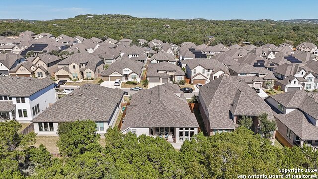 Image 72 of 86 For 9032 Raven Pointe