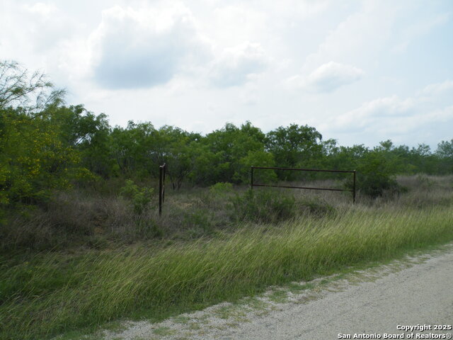 Image 4 of 7 For 618 County Road 154