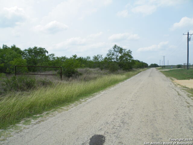 Image 5 of 7 For 618 County Road 154