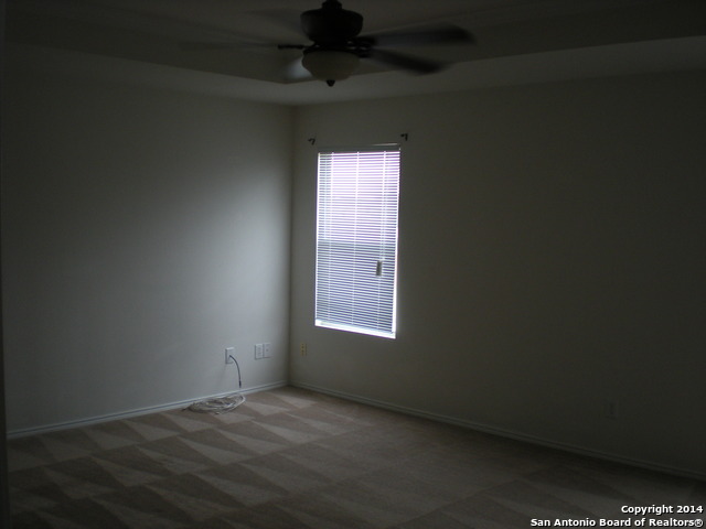 Image 11 of 13 For 233 Willow Run