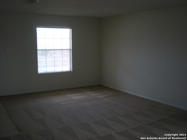 Image 3 of 13 For 233 Willow Run