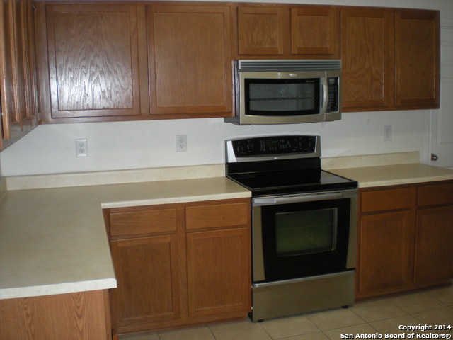 Image 4 of 13 For 233 Willow Run