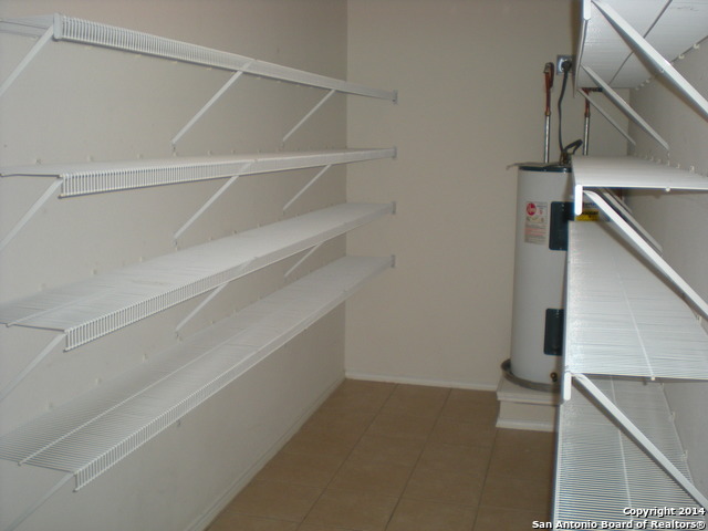 Image 6 of 13 For 233 Willow Run