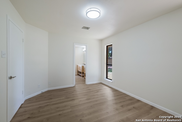 Image 12 of 21 For 1390 Misty Ln