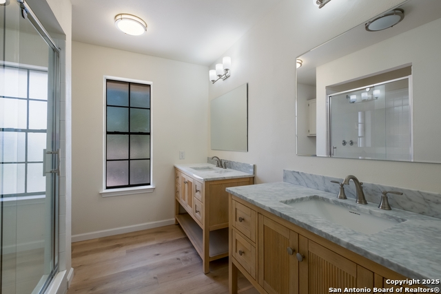 Image 13 of 21 For 1390 Misty Ln