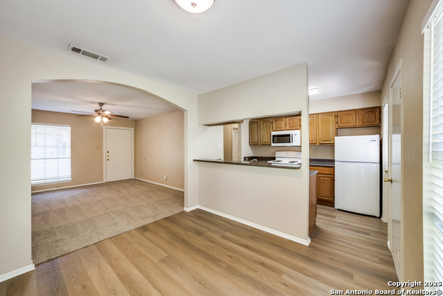 Listing photo id 12 for 7334 Cherry Brook