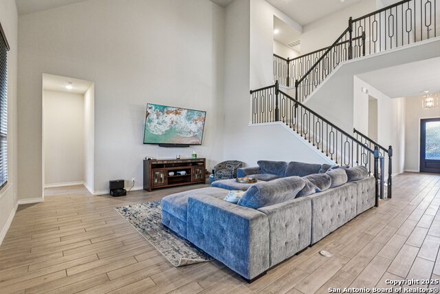Image 4 of 27 For 12108 Buckaroo Ranch
