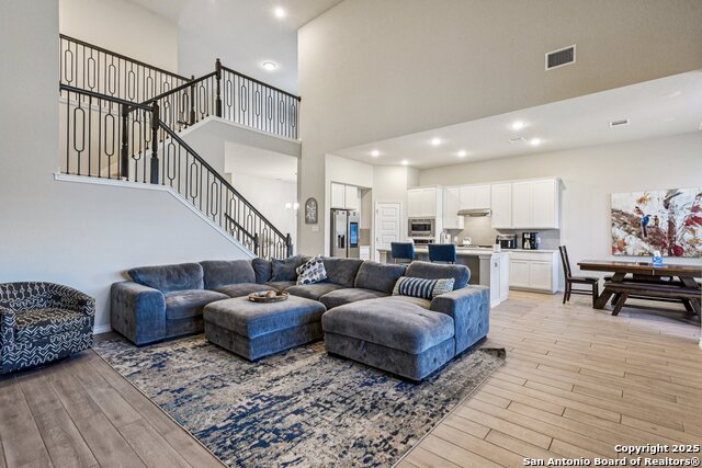 Image 5 of 27 For 12108 Buckaroo Ranch
